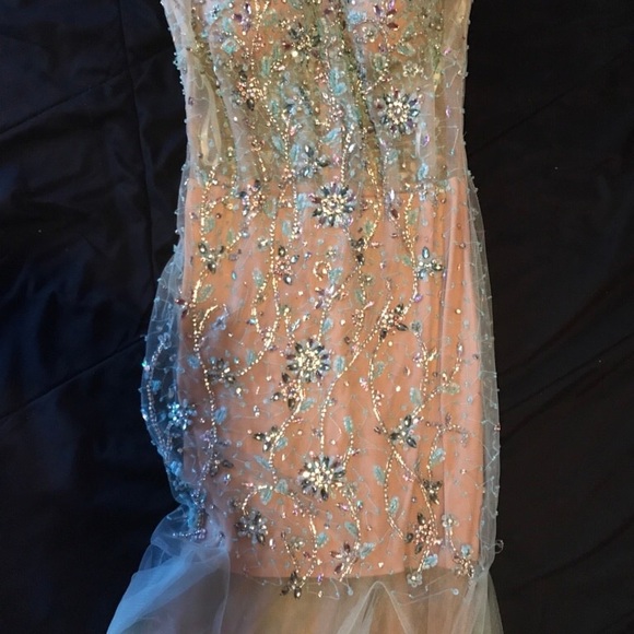 Nude and blue sleeveless prom dress - Picture 3 of 4